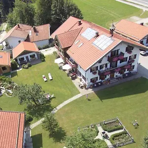 Gaestehaus Lechner Bernau am Chiemsee